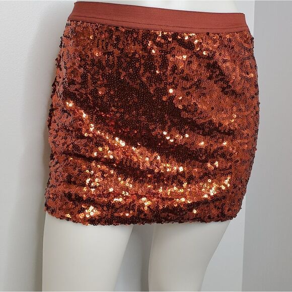 F21‎ red sequin pull on elastic waist mini skirt L - Picture 3 of 6